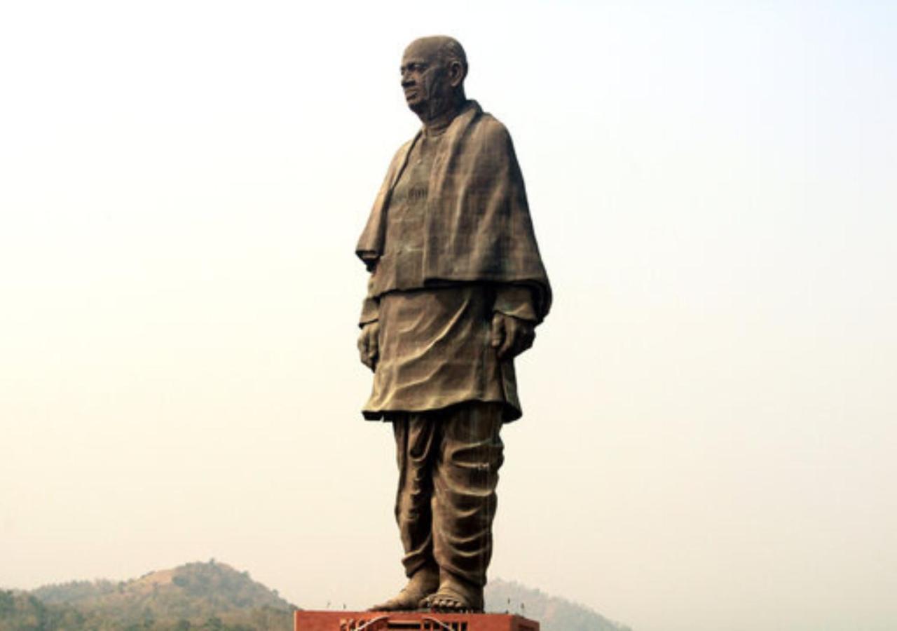 Unity Holiday Resort, Statue Of Unity Kevadia 외부 사진